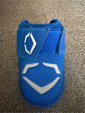 Youth Evoshield Elbow guard Blue Slip-On Mesh Sneaker with Hook & Loop Strap